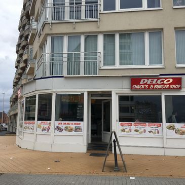 Delco Snacks & Burger shop in Mariakerke