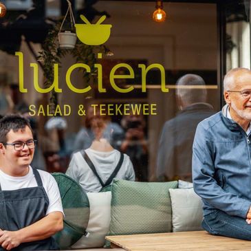 Lucien - Salad & Teekewee in Oostende