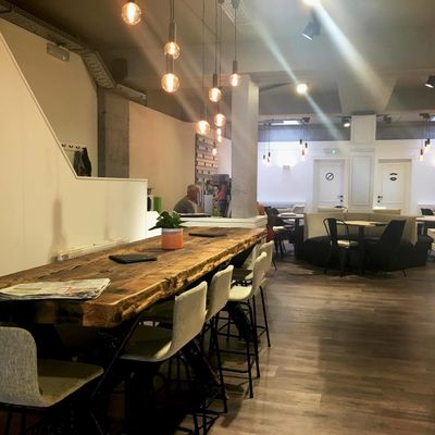 Ijsbar Liliane