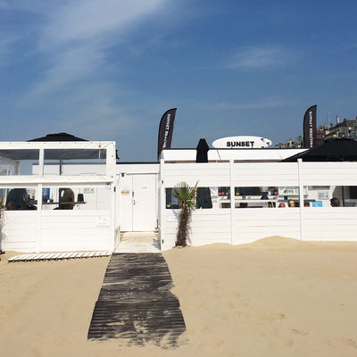 Sunset Beachbar