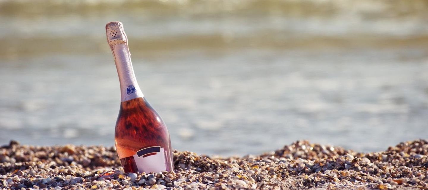 Champagne proeven aan zee