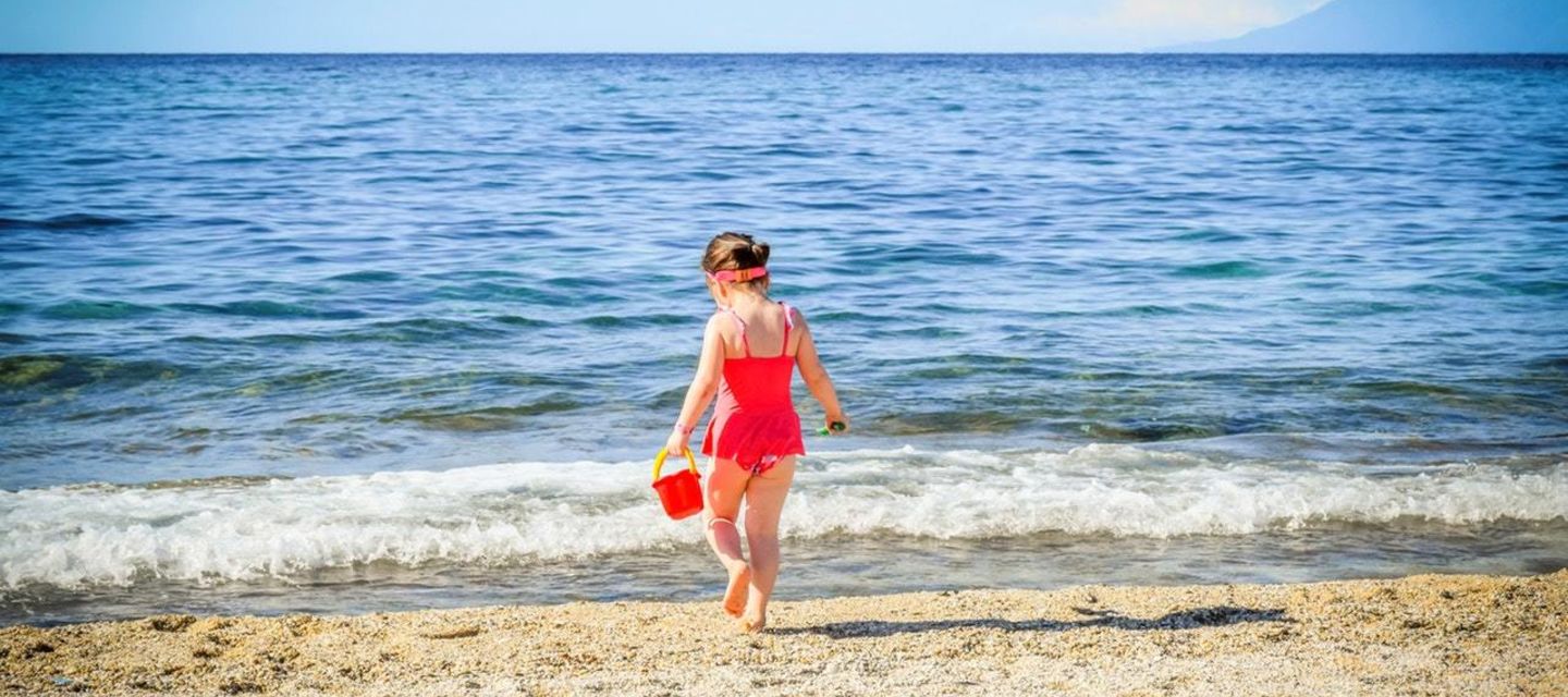 7 dingen die je vroeger als kind aan het strand deed