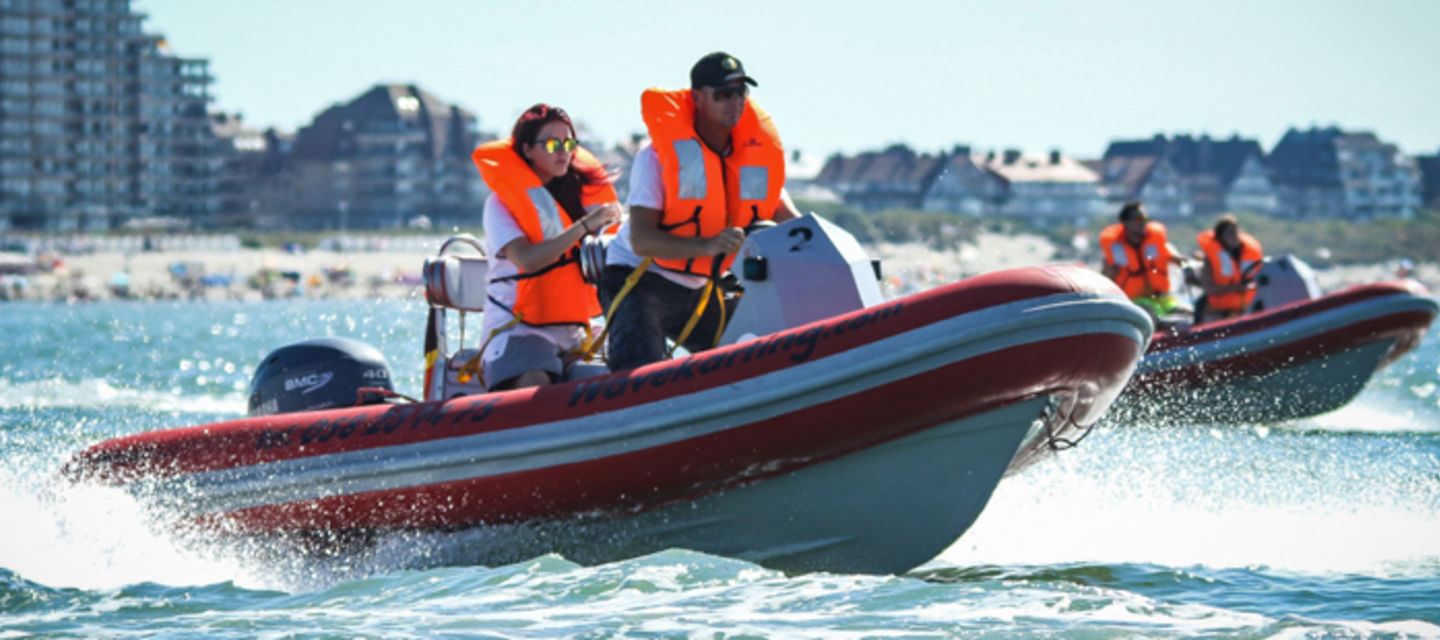 Van rustige genieter tot extreme kickzoeker, dankzij Wavekarting geniet je op jouw manier van een trip op de Noordzee.