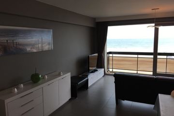 Modern appartement op de zeedijk van Westende
