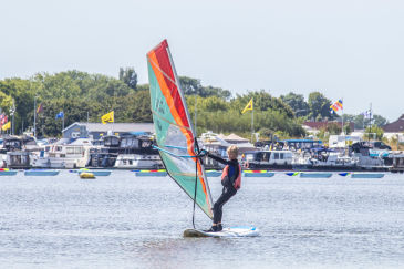 Initiaties windsurfen in Nieuwpoort