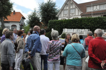 Erfgoedwandeling 'Van duinen tot villawijk' in De Haan