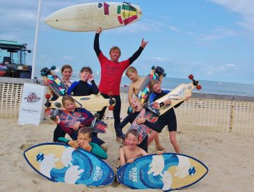 Watersportkampen tijdens de zomervakantie voor kids en jongeren vanaf 8 jaar in Knokke