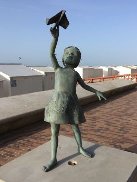 Sculptures@Sea Bronzen Beelden Rita Craeynest in De Haan