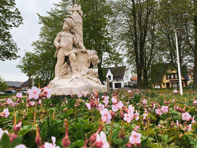 Standbeeld leopold II park Nieuwpoort